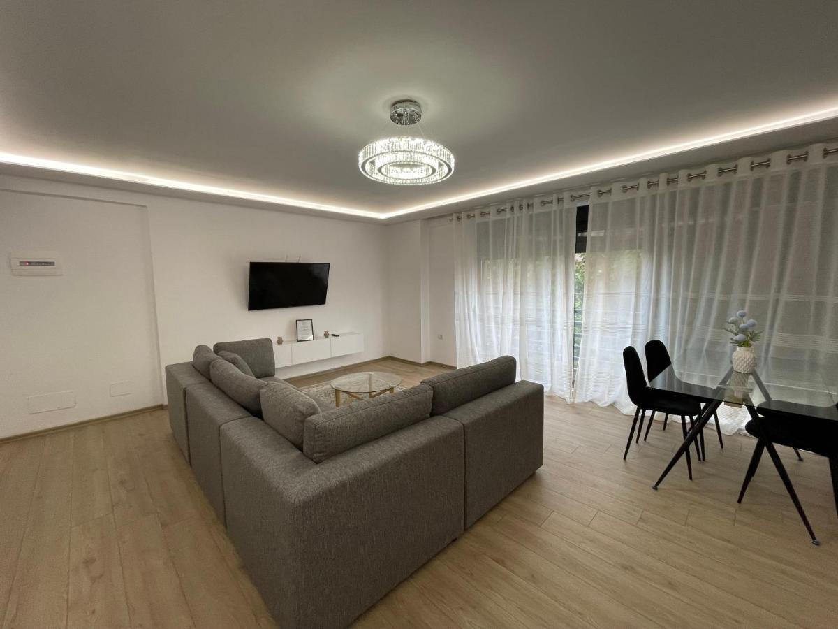 Apartmán New Bazaar 2022 Tirana Exteriér fotografie